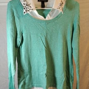 International Concepts Long Sleeve Mint Green 2 in 1 Bejeweled Collar Size Med.